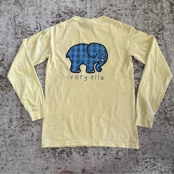 NWOT Ivory Ella Elephant Yellow Long Sleeve Crewneck T-shirt size small - Picture 1 of 8